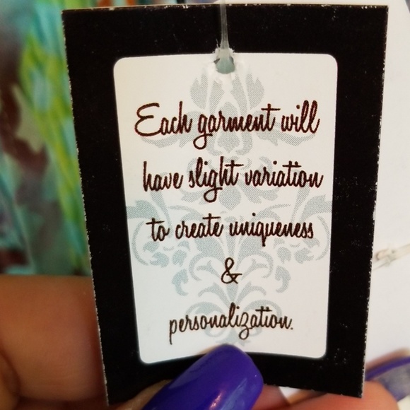 Dress - Picture 6 of 7